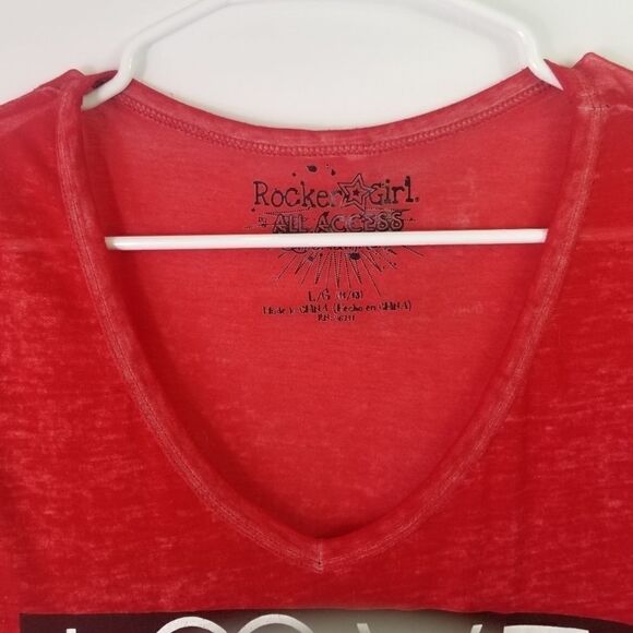 Burn out tee. Red. Love is all you need. Size L. - Picture 4 of 7